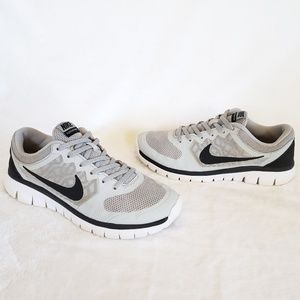 Nike Flex Athletic Running Sneakers size 6Y gray